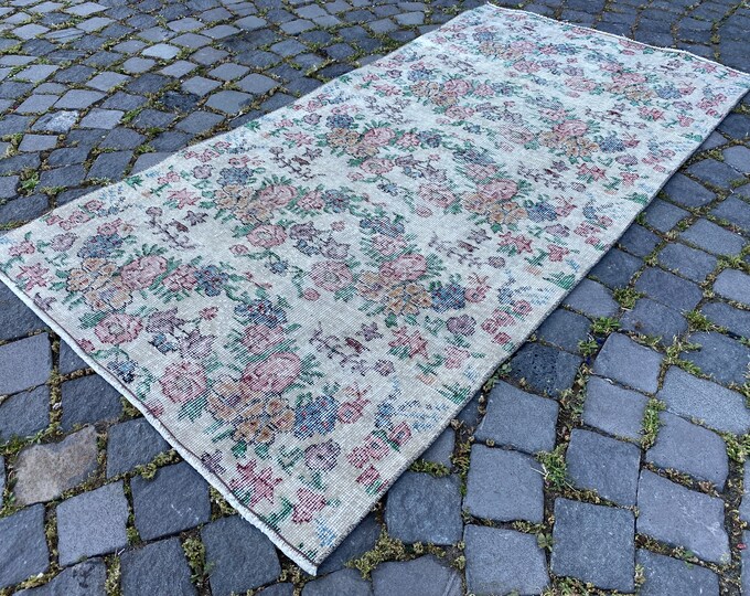Vintage rug, Area Rug, Turkish rug, Home decor, Wool rug, Handmade rug, Carpet, Kilim 88 x 197 cm = 2,8 x 6,4 ft