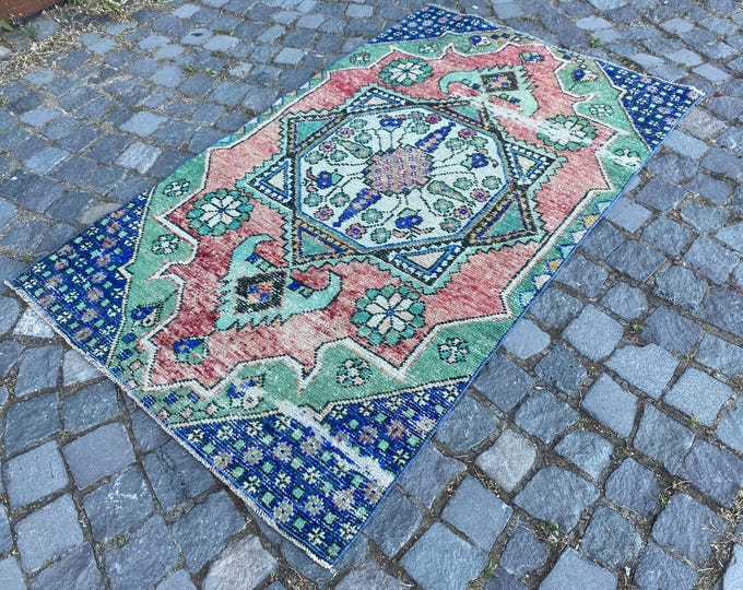 Area Rug, Turkish rug, Home decor, Vintage rug, Wool rug, Handmade rug, Carpet, Kilim, Bohemian rug | 101 x 167 cm = 3,3 x 5,4 ft