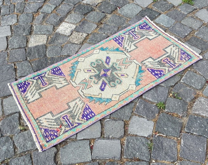 Doormat, Turkish rug, Vintage rug, Small Rug, Home decor, Wool rug, Handmade rug, Carpet 44 x 88 cm = 1,4 x 2,8 ft