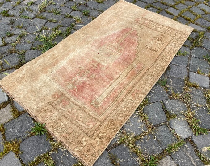 2,1 x 3,7 ft, Handmade rug, Wool rug, Area Rug, Turkish rug, Home decor, Vintage rug,  Carpet, Kilim | 65 x 113 cm