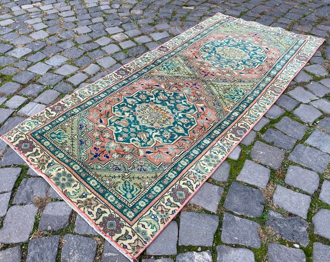 Turkish rug, Vintage rug, Runner Rug, Hallway rug, Wool rug, Handmade rug, Carpet, Kilim, Home decor | 77 x 168 cm = 2,5 x 5,5 ft