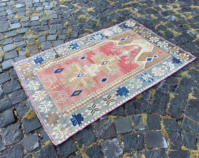 Carpet, Turkish rug, Handmade rug, Area rug, Kilim, Vintage rugs, Wool rug, Bohemian rug, Home decor | 83 x 130 cm = 2,7 x 4,2 ft
