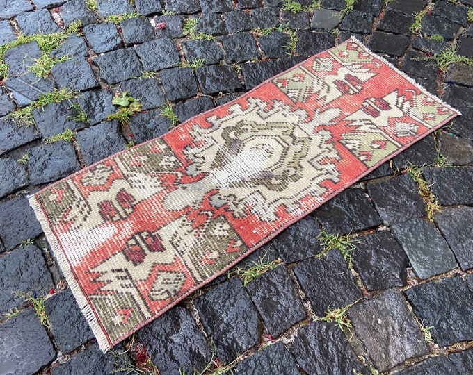 1,1 x 2,9 ft, Turkish rug, Vintage rug, Small Rug, Doormat, Home decor, Wool rug, Handmade rug, Carpet, Kilim |  35 x 89 cm