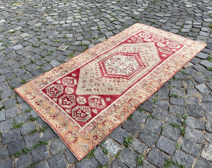 Bohemian wool rug, Handmade area rug, Turkish vintage rug, Ethnic rug, Vintage from 1970s, Entryway rug | 91 x 171 cm = 2,9 x 5,6 ft