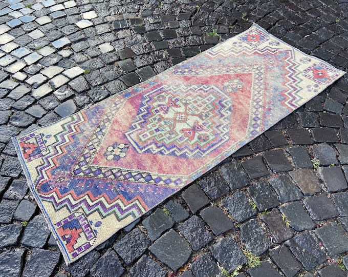 Turkish rug, Vintage rug, Area Rug, Home decor, Wool rug, Handmade rug, Carpet, Kilim | 69 x 170 cm = 2,2 x 5,5 ft