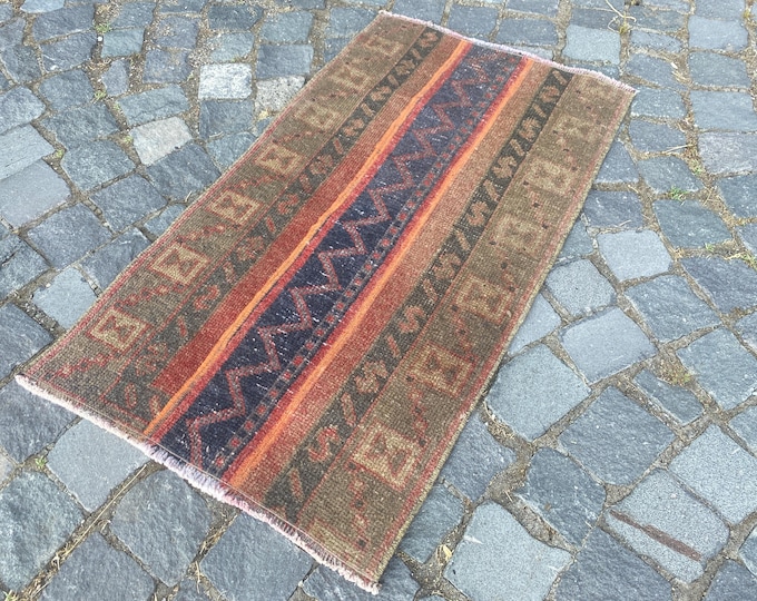 Turkish rug, Small rugs for bathroom, Handmade rug, Ethnic red rug, Vintage from 1970s, Traditional rug | 55 x 98 cm = 1,8 x 3,2 ft