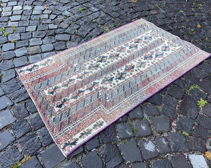 Interior Décor, Area rugs, Vintage rugs, Turkish rugs, Room Decor, Bohemian rug, Carpet | 79 x 139 cm = 2,5 x 4,5 ft