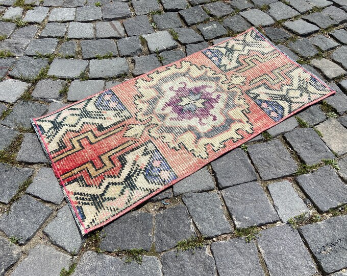 Turkish rug, Vintage rug, Small Rug, Home decor, Wool rug, Handmade rug, Carpet, Kilim | 37 x 80 cm = 1,2 x 2,6 ft