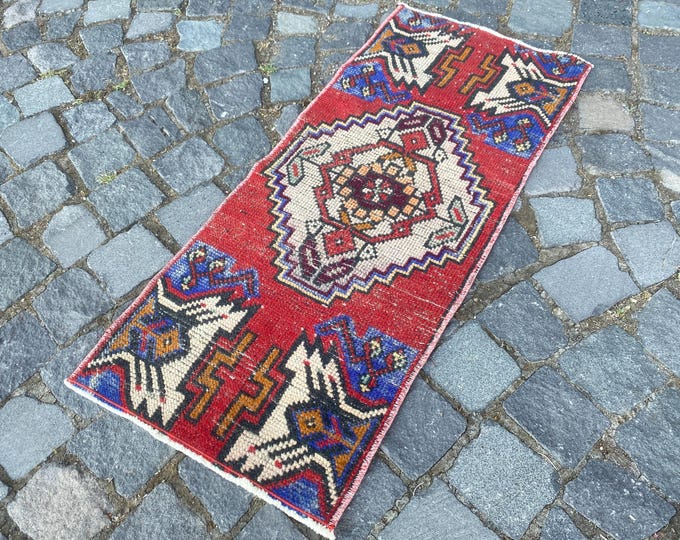 Doormat, Turkish rug, Vintage rug, Small Rug, Home decor, Wool rug, Handmade rug, Carpet, Kilim | 40 x 94 cm = 1,3 x 3,0 ft