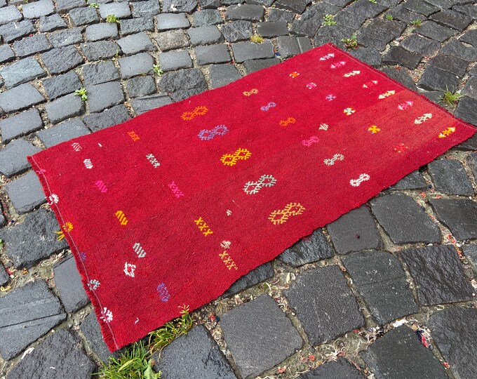 Kilim, Vintage rug, Turkish rug, Handmade rug, Small rug, Door mat, Wool rug, Bohemian rug | 50 x 85 cm = 1,6 x 2,7 ft