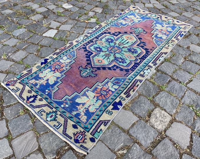 Bohemian rug, Area Rug, Turkish rug, Home decor, Vintage rug, Wool rug, Handmade rug, Carpet, Kilim 65 x 140 cm = 2,1 x 4,5 ft