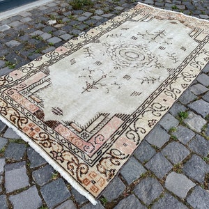 Grüner Teppich, Vintage Teppich, Kelimteppich, Handgeknüpfter Wollteppich, Handgeknüpfter Teppich | 102 x 194 cm