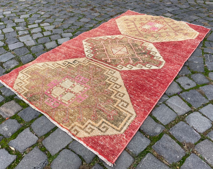 Turkish bohemian rug, Home decor, Vintage handmade rug, Geometrik decor carpet, 87 x 153 cm = 2,8 x 5,0 ft