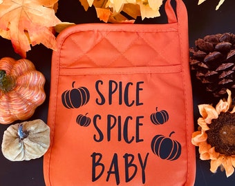 Spice spice baby pot holder. Fall pot holder. Orange and black pot holder. Pumpkin pot holder. Fall decor. Thanksgiving pot holder.