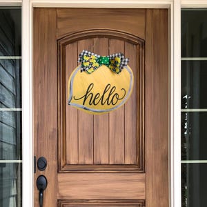 Lemon Door Hanger: Buffalo Check Bow, Farmhouse Welcome Sign