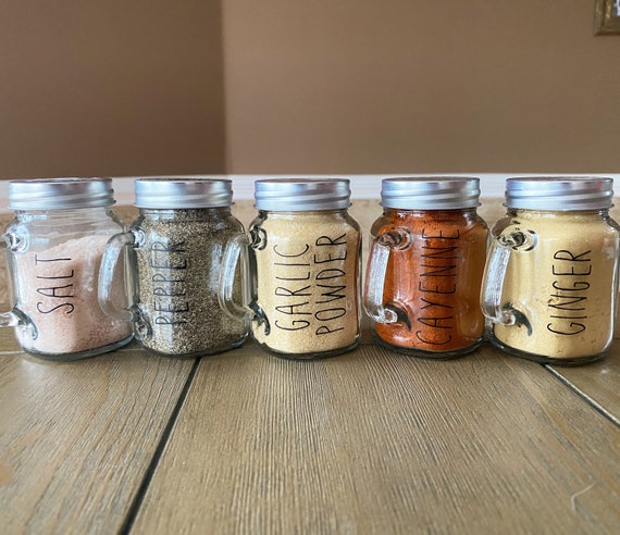Customizable Spice Jars. Mini Mason Jars. Spice Rack Organization. Home  Organization. Home Storage Solutions. 