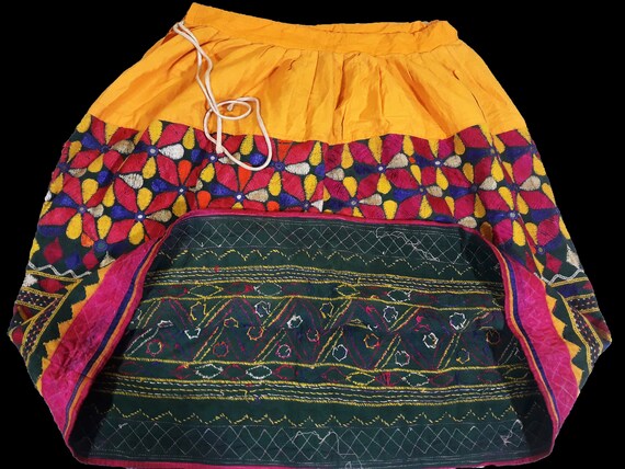 Banjara Skirt vintage Lehenga very heavy Embroide… - image 9