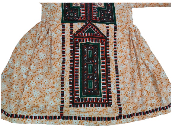 Baluchi dress ,afghan embroidered boho's gypsy an… - image 3