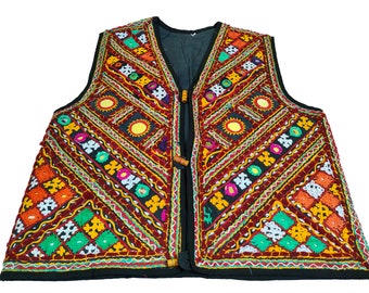 Banjara Jacke, Boho Jacke, seltene Vintage Rabari Stickerei Jacke, Tribal Rabari Jacke Vintage Handgemachte verzierte Banjara-Jacke