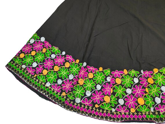 Banjara Skirt vintage Lehenga very heavy Embroide… - image 3