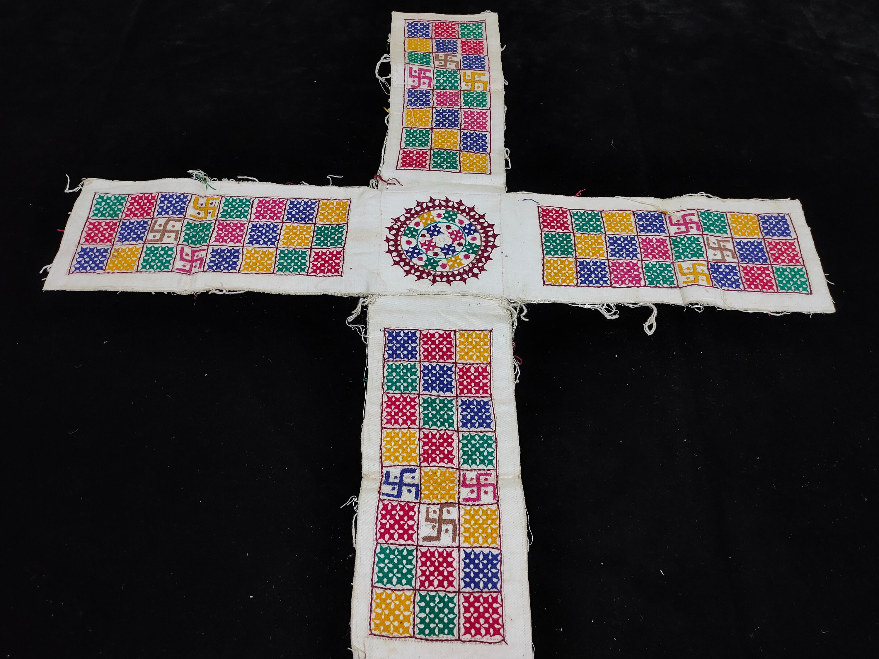 Jeu de société Chausar, Chopad Pachisi traditionnel