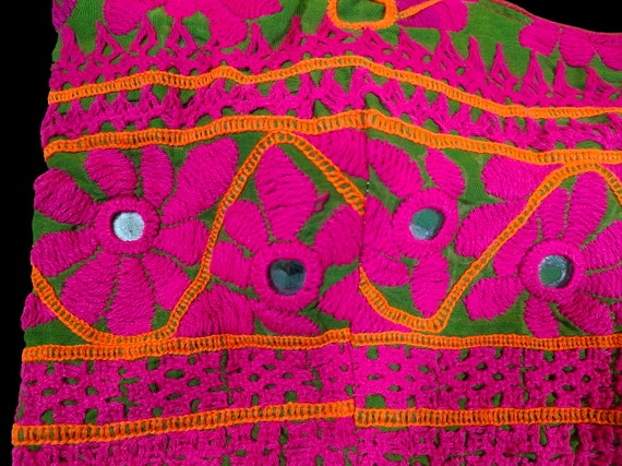 Banjara Choli sleeveless , Banjara Kutch Rabari Ethnic Embroidery top, kuchi boho embroidery banjara tribal Belly Dance ethnic Rabari choli View 3