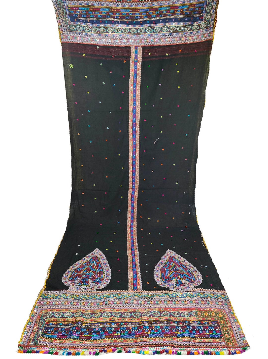 kutchi shawl
