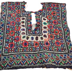 Canesú de vestido afgano, canesú de parche banjara, canesú baluchi, bordado artístico, parches de cuello bohemios pakistaníes con espejo bordado Kutch vintage