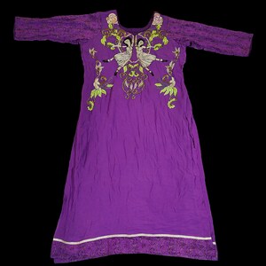 Vestido kurta hecho a mano con bordado vintage, kurti bordado a mano gujarati, kurti bordado a mano kutch indio, kurti bordado a mano, túnica superior