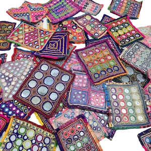 Banjara-patches groothandelpartij Kralen borduurpatches Tribal kostuum handgemaakt, gespiegeld Banjara-naaimateriaal etnisch geborduurd