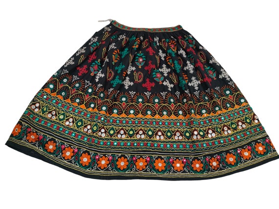 Banjara Skirt vintage Lehenga very heavy Embroide… - image 8
