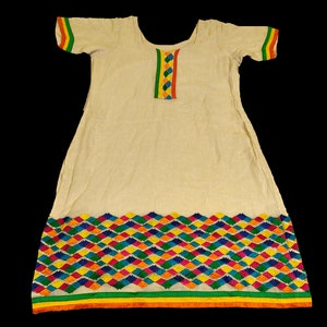 Vestido kurta hecho a mano con bordado vintage, kurti bordado a mano gujarati, kurti bordado a mano kutch indio, kurti bordado a mano, túnica superior