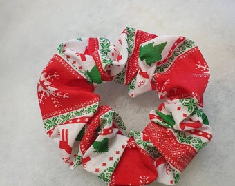 Scrunchie Christmas Print with Red White Green Holiday  Print Vintage Style Cotton