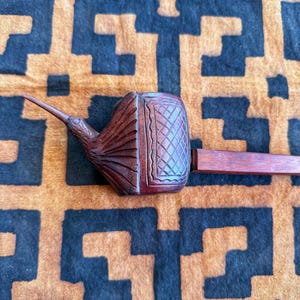 Ceremonial Tobacco Pipe – Hand-Carved Hummingbird (Colibrí) Design #1 – Palo Sangre Rosewood from Peru