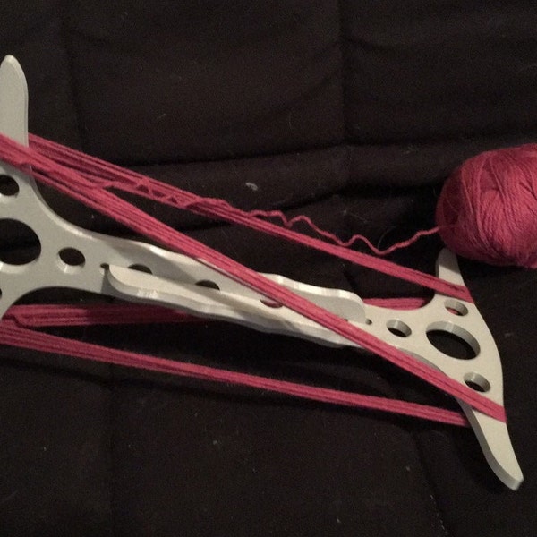 1 yard Niddy Noddy for Spinning - 3D Printed from Waterproof Material - Multiple Color Choices