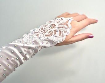Bride To Be Rhinestone Fingerless Gloves: Bachelorette Party Outfit