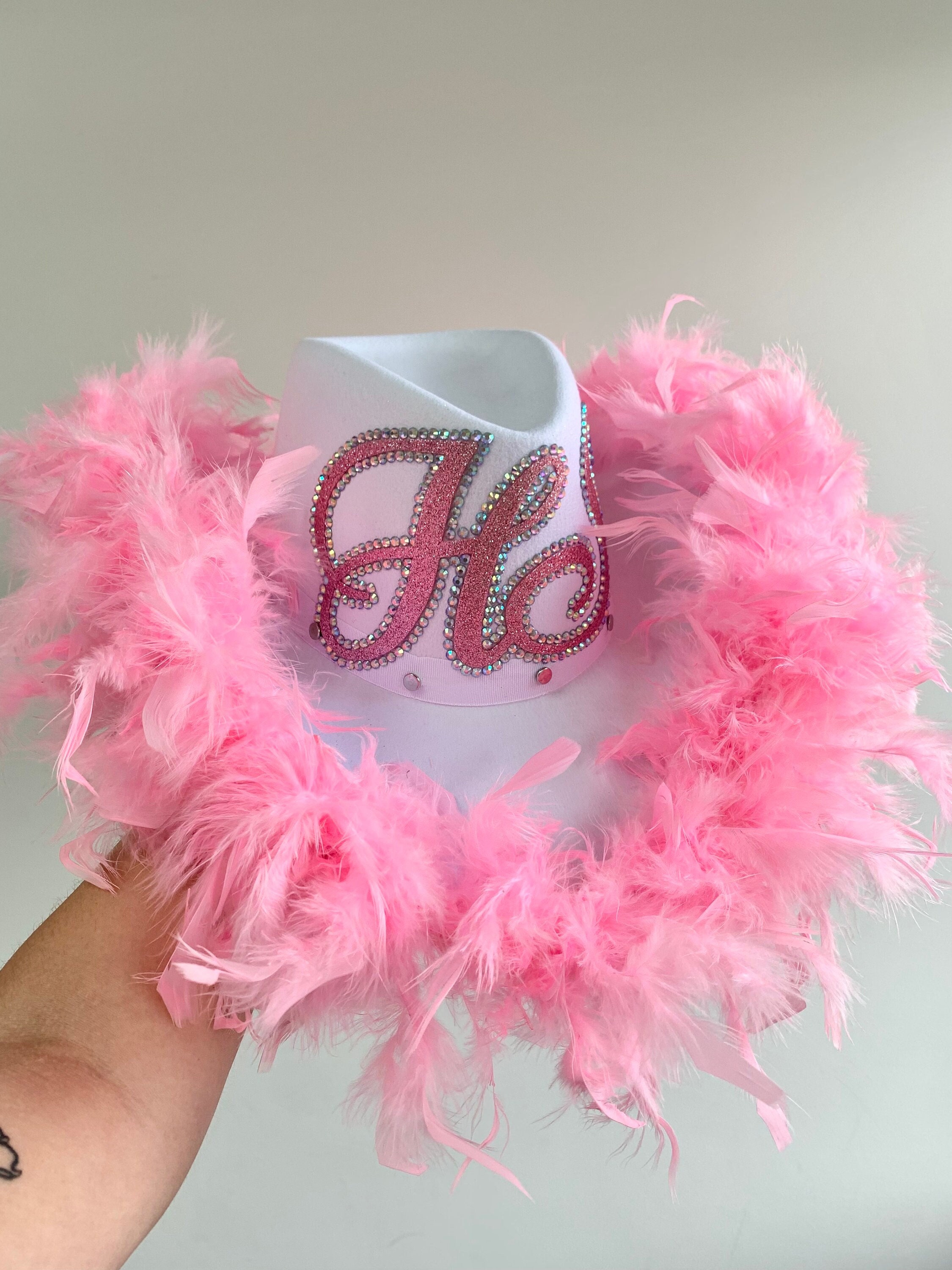 Harry Styles Feather Boa: Shop The Fluffy Accessory Now on