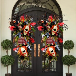 Halloween Wreath for Front Door | Halloween Clown Wreath| Scary Wreath| Halloween Decor| Haunted Carnival Wreath | Spooky Clown Circus Decor