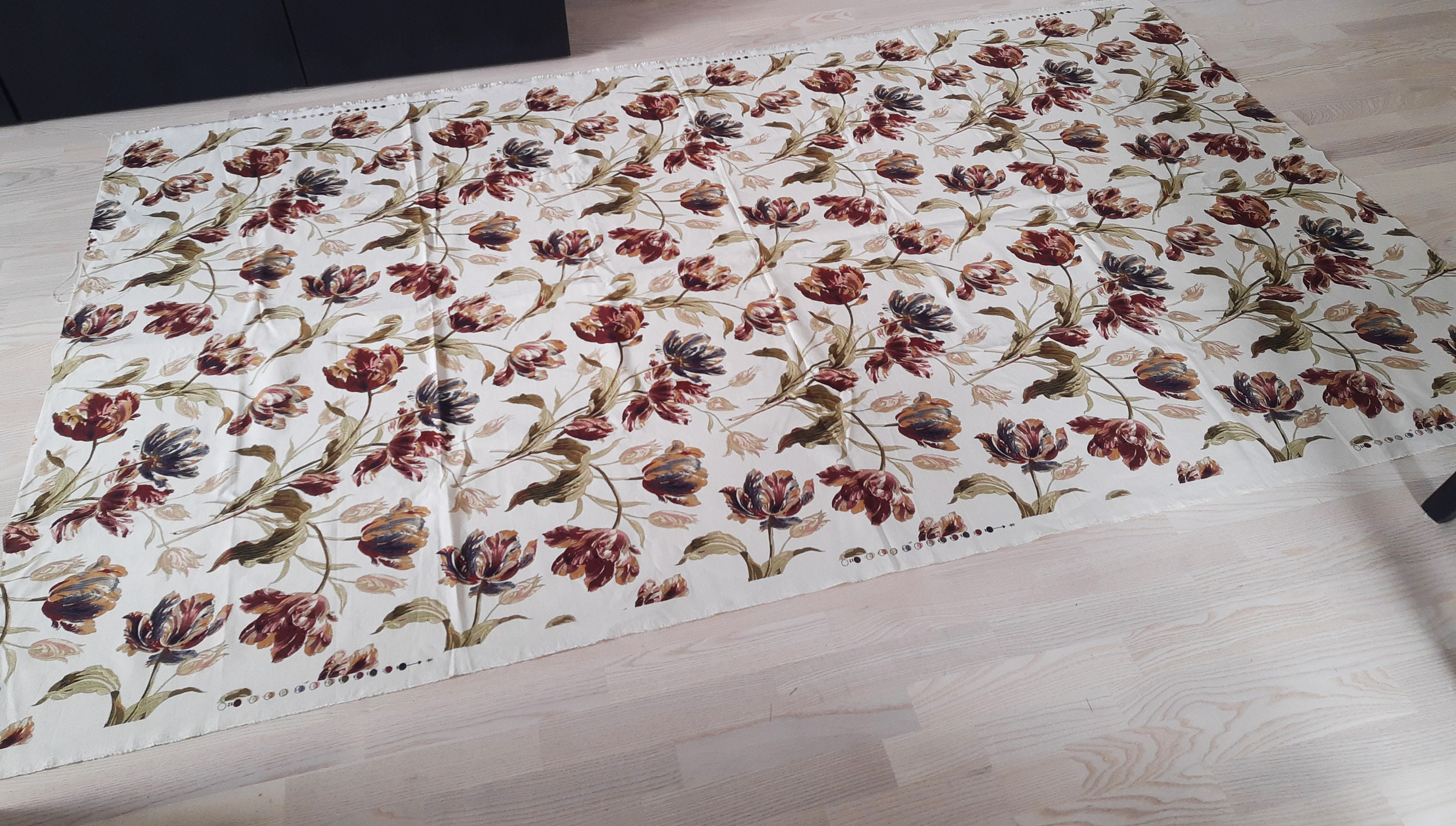 Laura Ashley Linen Tablecloth With Tulips. Laura Ashley 2003 Etsy