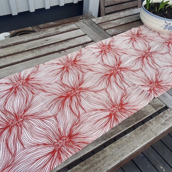 Swedish  printed red and white linen table runner. Vintage 1970s.