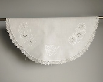 From Sweden＊Vintage linen Cloth・* Scandinavian Vintage Linen Fabric Sheet or Tablecloth