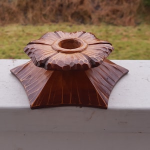 Vintage houten handgemaakte kerstkaarshouder. Zweedse vintage jaren 60.