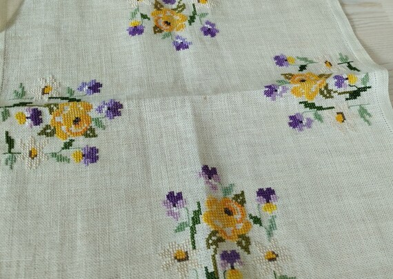 Small Ecru Linen Handmade Embroidered Tablecloth. Swedish
