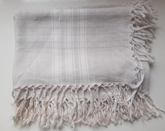 Woven linen and cotton tablecloth with fringes. Swedish vintage 1980s.