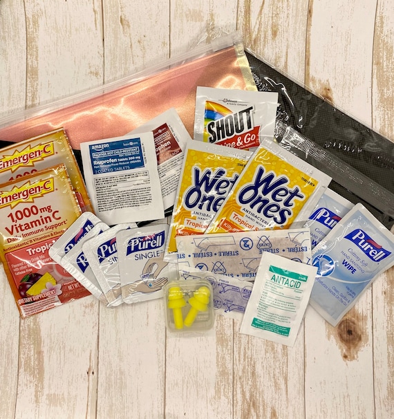 Small purse essentials hotsell