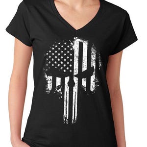 USA Flag B&W Skull Women&#39;s V-Neck T-Shirt