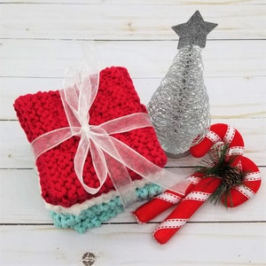 Kitchen Dishcloth Knitting Pattern for Christmas, Knit Dishcloth Pattern Christmas, Easy Knitted Dishcloth, Knit Gift for Home, Sutton Place