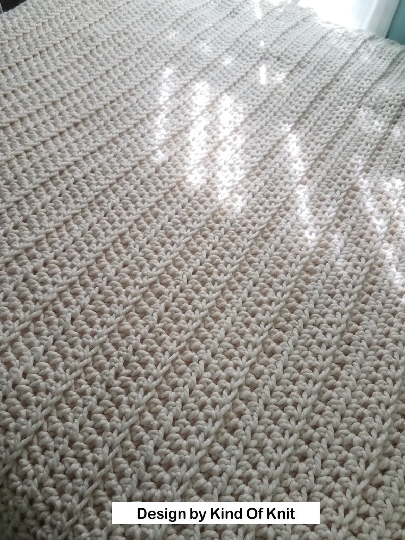 CROCHET PATTERN: White Water Crochet Blanket, Chunky Crochet Oversized Throw image 5