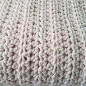 CROCHET PATTERN: White Water Crochet Blanket, Chunky Crochet Oversized Throw image 4