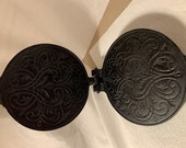 Norwegian Krumkake Pizzelle Press Waffle Crepe Cast Iron Mold Jøtul krumkakejern from Norway